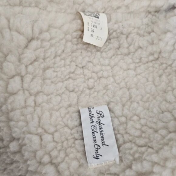 Vintage JCPenny 70s Suede Sherpa Jacket - Picture 3 of 5